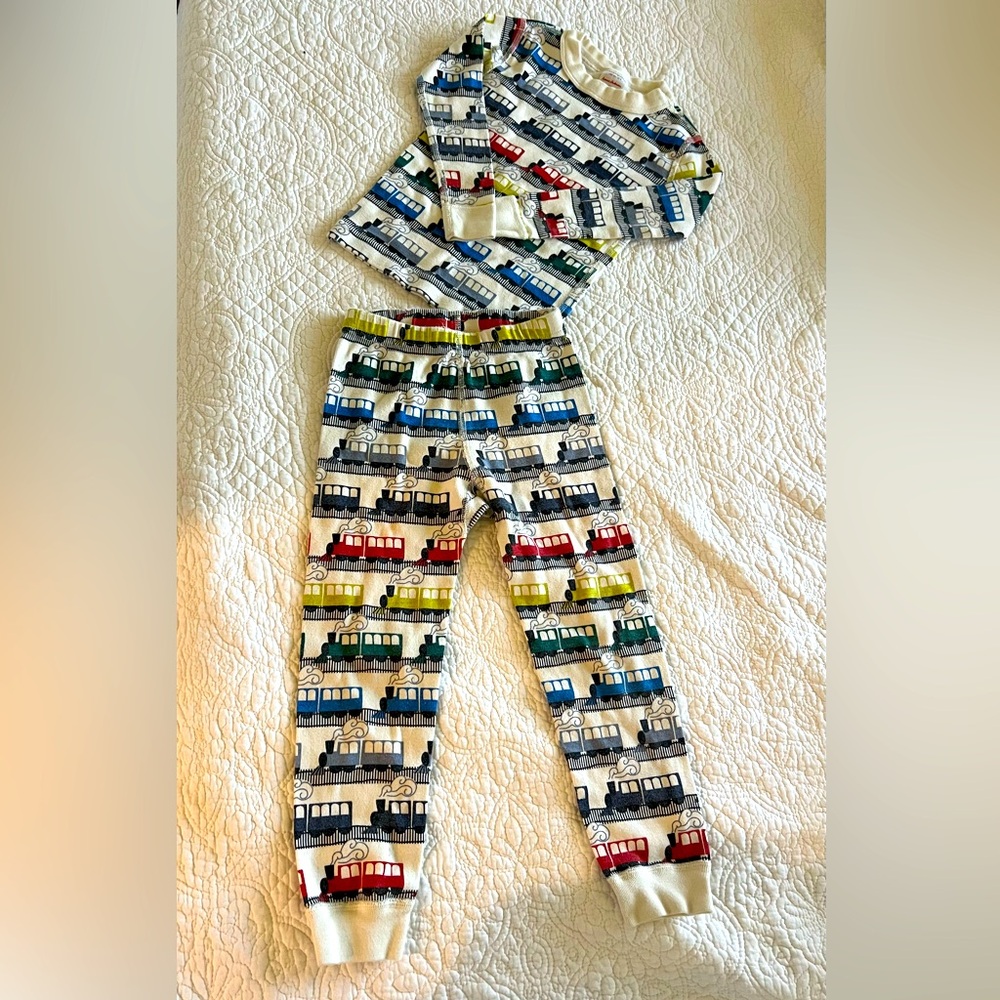 Hanna Anderson Organic Cotton Train Print Kids Pajamas